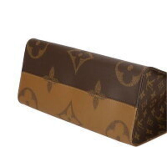 Louis Vuitton On the Go Monogram Reverse - Picture 4 of 6